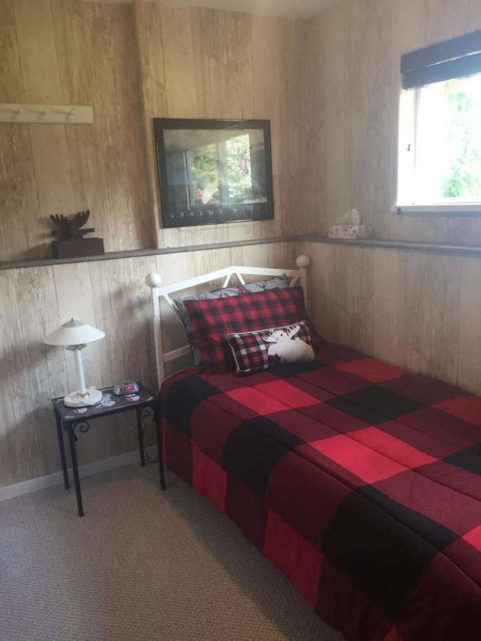 Silvern Lake Trail Bed And Breakfast Smithers Buitenkant foto