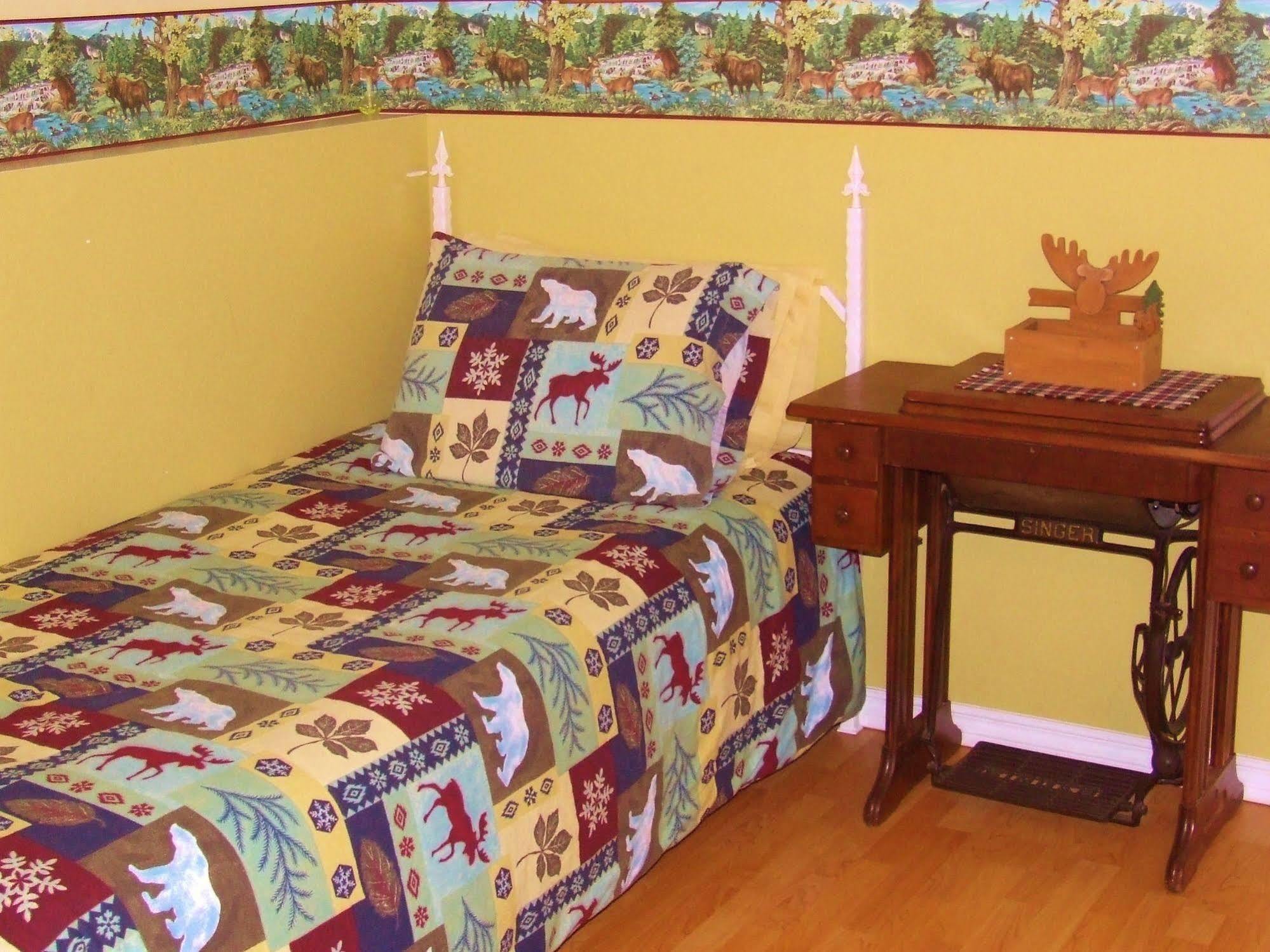 Silvern Lake Trail Bed And Breakfast Smithers Buitenkant foto