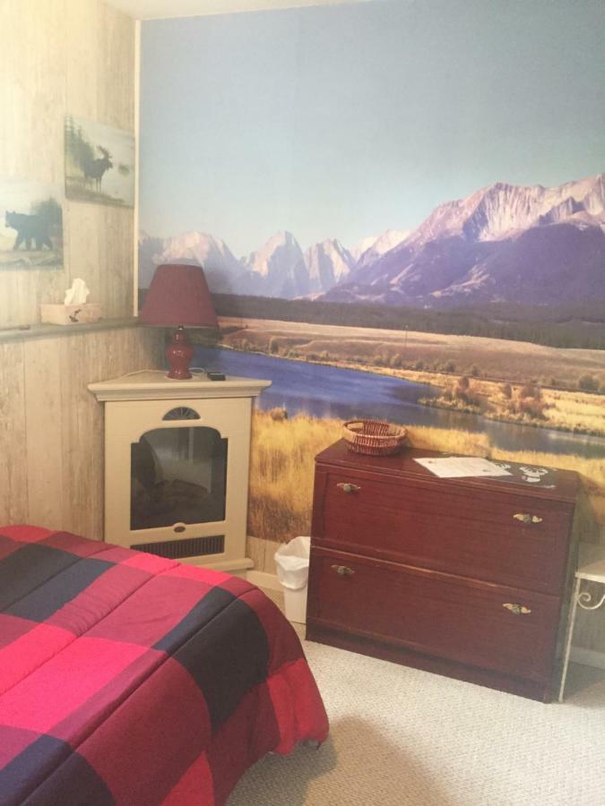 Silvern Lake Trail Bed And Breakfast Smithers Buitenkant foto